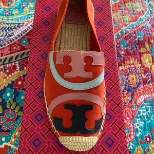 NWOT Tory Burch Poppy Espadrille Canvas